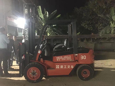 急客戶之所急，永新昌叉車服務(wù)暖人心